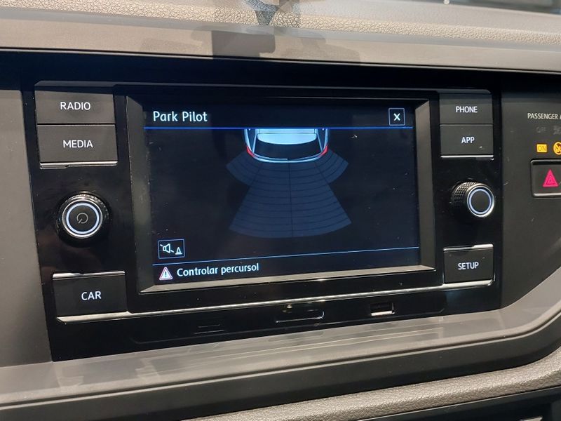 Volkswagen POLO 1.6 MSI TOTAL FLEX MANUAL 2019/2019 BETIOLO NOVOS E SEMINOVOS LAJEADO / Carros no Vale