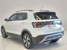 Volkswagen T-CROSS 1.0 200 TSI TOTAL FLEX AUTOMÁTICO 2024/2025 BETIOLO NOVOS E SEMINOVOS LAJEADO / Carros no Vale