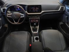 Volkswagen T-CROSS 1.0 200 TSI TOTAL FLEX AUTOMÁTICO 2024/2025 BETIOLO NOVOS E SEMINOVOS LAJEADO / Carros no Vale