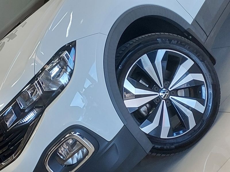 Volkswagen T-CROSS 1.4 250 TSI TOTAL FLEX HIGHLINE AUTOMÁTICO 2022/2022 BETIOLO NOVOS E SEMINOVOS LAJEADO / Carros no Vale Volkswagen T-CROSS 1.4 250 TSI TOTAL FLEX HIGHLINE AUTOMÁTICO 2022/2022 BETIOLO NOVOS E SEMINOVOS LAJEADO / Carros no Vale