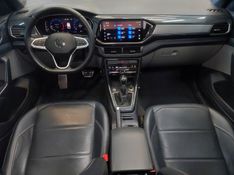 Volkswagen T-CROSS 1.4 250 TSI TOTAL FLEX HIGHLINE AUTOMÁTICO 2022/2022 BETIOLO NOVOS E SEMINOVOS LAJEADO / Carros no Vale