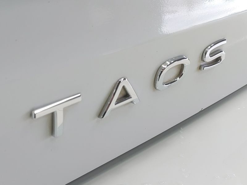 Volkswagen TAOS 1.4 250 TSI TOTAL FLEX COMFORTLINE AUTOMÁTICO 2021/2022 BETIOLO NOVOS E SEMINOVOS LAJEADO / Carros no Vale Volkswagen TAOS 1.4 250 TSI TOTAL FLEX COMFORTLINE AUTOMÁTICO 2021/2022 BETIOLO NOVOS E SEMINOVOS LAJEADO / Carros no Vale