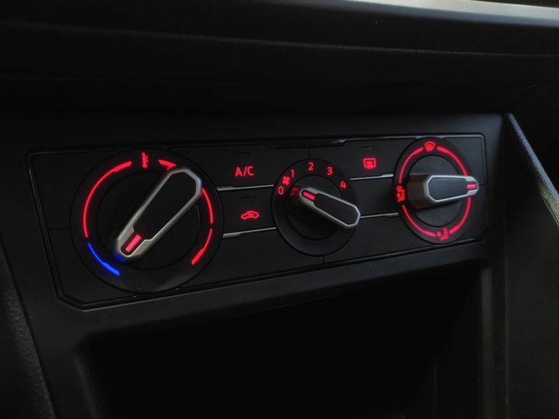 Volkswagen VIRTUS 1.6 MSI TOTAL FLEX MANUAL 2020/2020 BETIOLO NOVOS E SEMINOVOS LAJEADO / Carros no Vale Volkswagen VIRTUS 1.6 MSI TOTAL FLEX MANUAL 2020/2020 BETIOLO NOVOS E SEMINOVOS LAJEADO / Carros no Vale