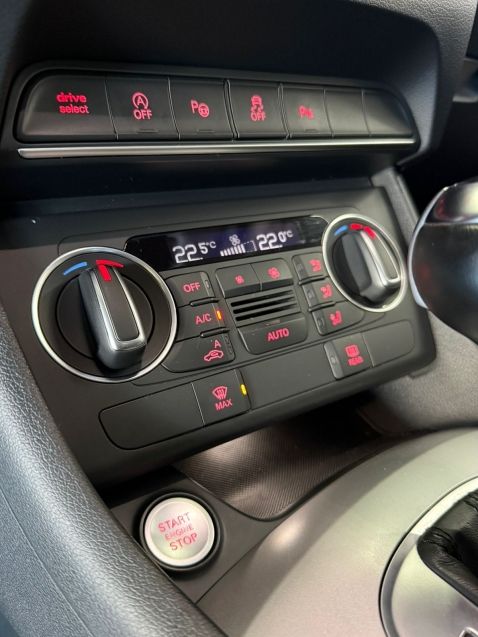 Audi Q3 1.4 TFSI FLEX PRESTIGE PLUS S TRONIC 2018/2019 CASTELLAN E TOMAZONI MOTORS CAXIAS DO SUL / Carros no Vale