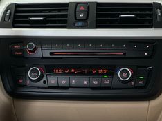 BMW 320i 2.0 16V TURBO ACTIVE FLEX 4P AUTOMÁTICO 2015/2015 CASTELLAN E TOMAZONI MOTORS CAXIAS DO SUL / Carros no Vale