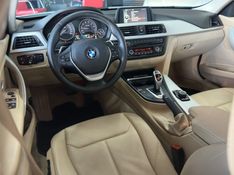 BMW 320i 2.0 16V TURBO ACTIVE FLEX 4P AUTOMÁTICO 2015/2015 CASTELLAN E TOMAZONI MOTORS CAXIAS DO SUL / Carros no Vale
