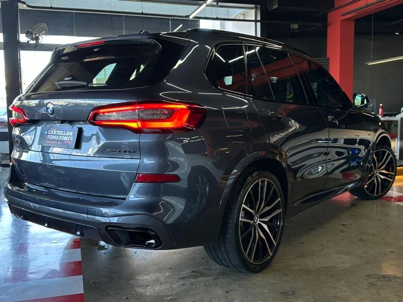 BMW X5 3.0 M SPORT 4X4 30D I6 TURBO DIESEL 4P AUTOMÁTICO 2019/2019 CASTELLAN E TOMAZONI MOTORS CAXIAS DO SUL / Carros no Vale BMW X5 3.0 M SPORT 4X4 30D I6 TURBO DIESEL 4P AUTOMÁTICO 2019/2019 CASTELLAN E TOMAZONI MOTORS CAXIAS DO SUL / Carros no Vale