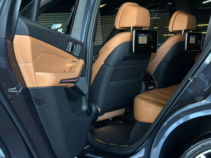 BMW X5 3.0 M SPORT 4X4 30D I6 TURBO DIESEL 4P AUTOMÁTICO 2019/2019 CASTELLAN E TOMAZONI MOTORS CAXIAS DO SUL / Carros no Vale BMW X5 3.0 M SPORT 4X4 30D I6 TURBO DIESEL 4P AUTOMÁTICO 2019/2019 CASTELLAN E TOMAZONI MOTORS CAXIAS DO SUL / Carros no Vale
