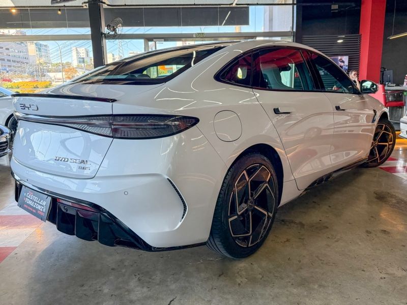BYD SEAL 82,5 KW ELÉTRICO AWD 2023/2024 CASTELLAN E TOMAZONI MOTORS CAXIAS DO SUL / Carros no Vale BYD SEAL 82,5 KW ELÉTRICO AWD 2023/2024 CASTELLAN E TOMAZONI MOTORS CAXIAS DO SUL / Carros no Vale