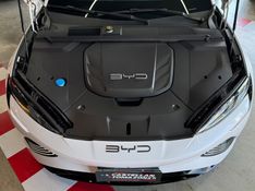 BYD SEAL 82,5 KW ELÉTRICO AWD 2023/2024 CASTELLAN E TOMAZONI MOTORS CAXIAS DO SUL / Carros no Vale