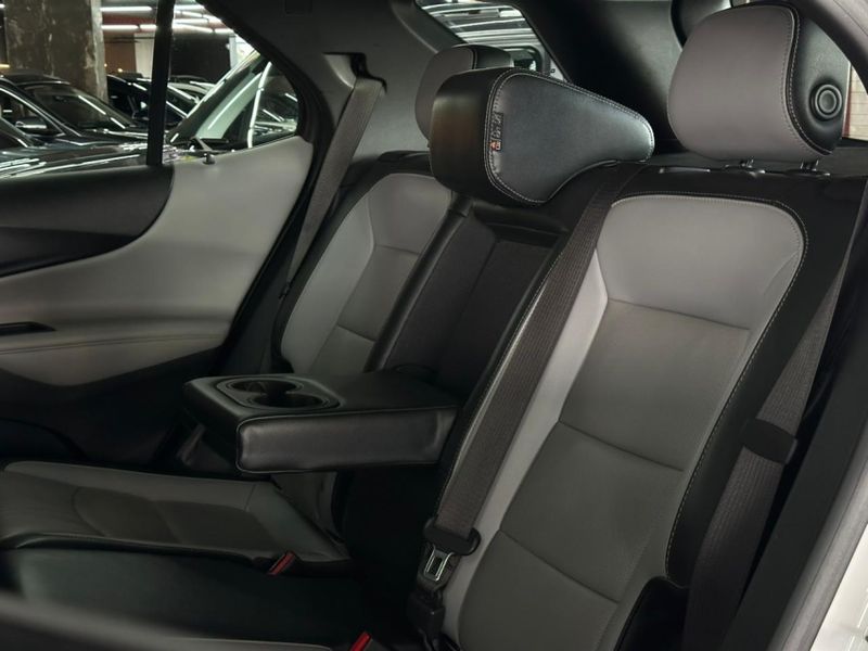 Chevrolet EQUINOX 2.0 16V TURBO GASOLINA PREMIER AWD AUTOMÁTICO 2018/2018 CASTELLAN E TOMAZONI MOTORS CAXIAS DO SUL / Carros no Vale