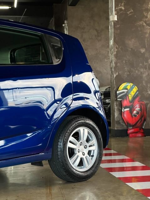 Chevrolet SONIC 1.6 LT 16V FLEX 4P AUTOMÁTICO 2012/2013 CASTELLAN E TOMAZONI MOTORS CAXIAS DO SUL / Carros no Vale Chevrolet SONIC 1.6 LT 16V FLEX 4P AUTOMÁTICO 2012/2013 CASTELLAN E TOMAZONI MOTORS CAXIAS DO SUL / Carros no Vale