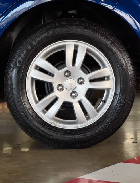 Chevrolet SONIC 1.6 LT 16V FLEX 4P AUTOMÁTICO 2012/2013 CASTELLAN E TOMAZONI MOTORS CAXIAS DO SUL / Carros no Vale Chevrolet SONIC 1.6 LT 16V FLEX 4P AUTOMÁTICO 2012/2013 CASTELLAN E TOMAZONI MOTORS CAXIAS DO SUL / Carros no Vale