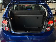 Chevrolet SONIC 1.6 LT 16V FLEX 4P AUTOMÁTICO 2012/2013 CASTELLAN E TOMAZONI MOTORS CAXIAS DO SUL / Carros no Vale