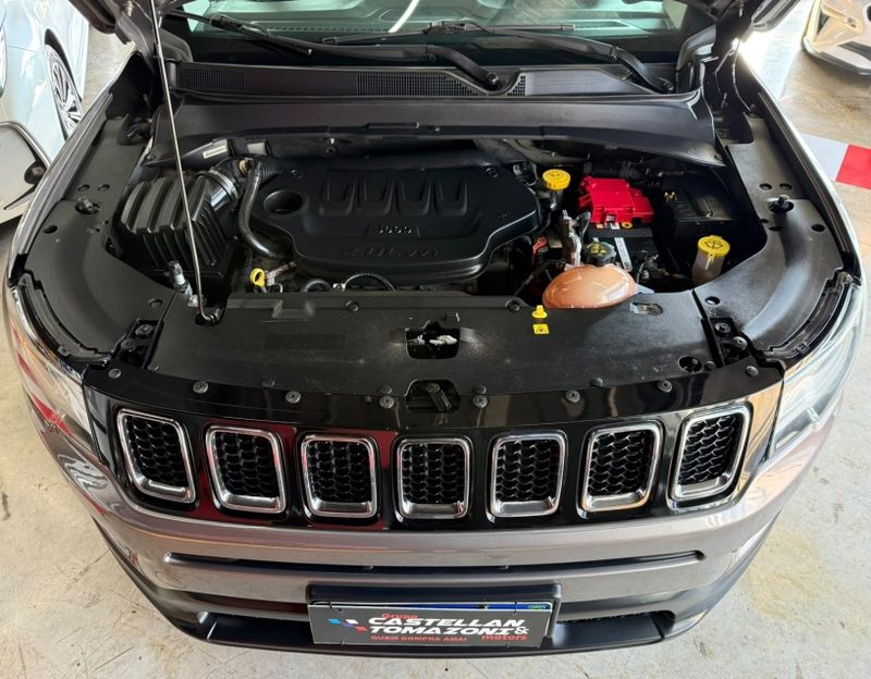 JEEP COMPASS 2.0 16V FLEX LONGITUDE AUTOMÁTICO 2017/2018 CASTELLAN E TOMAZONI MOTORS CAXIAS DO SUL / Carros no Vale JEEP COMPASS 2.0 16V FLEX LONGITUDE AUTOMÁTICO 2017/2018 CASTELLAN E TOMAZONI MOTORS CAXIAS DO SUL / Carros no Vale