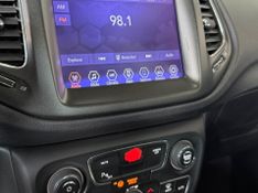 JEEP COMPASS 2.0 16V FLEX LONGITUDE AUTOMÁTICO 2017/2018 CASTELLAN E TOMAZONI MOTORS CAXIAS DO SUL / Carros no Vale