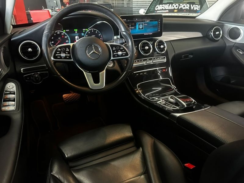 Mercedes-Benz C 200 1.5 EQ BOOST HÍBRIDO 9G-TRONIC 2019/2019 CASTELLAN E TOMAZONI MOTORS CAXIAS DO SUL / Carros no Vale Mercedes-Benz C 200 1.5 EQ BOOST HÍBRIDO 9G-TRONIC 2019/2019 CASTELLAN E TOMAZONI MOTORS CAXIAS DO SUL / Carros no Vale