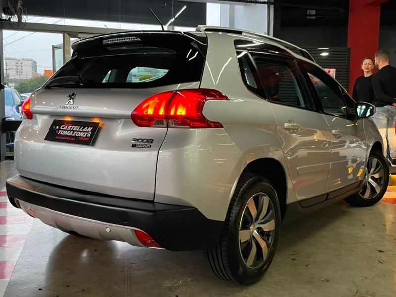Peugeot 2008 1.6 16V FLEX GRIFFE 4P AUTOMÁTICO 2016/2017 CASTELLAN E TOMAZONI MOTORS CAXIAS DO SUL / Carros no Vale Peugeot 2008 1.6 16V FLEX GRIFFE 4P AUTOMÁTICO 2016/2017 CASTELLAN E TOMAZONI MOTORS CAXIAS DO SUL / Carros no Vale