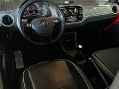 Volkswagen CROSS UP 1.0 TSI 12V FLEX 4P MANUAL 2018/2018 CASTELLAN E TOMAZONI MOTORS CAXIAS DO SUL / Carros no Vale