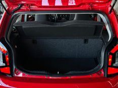 Volkswagen CROSS UP 1.0 TSI 12V FLEX 4P MANUAL 2018/2018 CASTELLAN E TOMAZONI MOTORS CAXIAS DO SUL / Carros no Vale