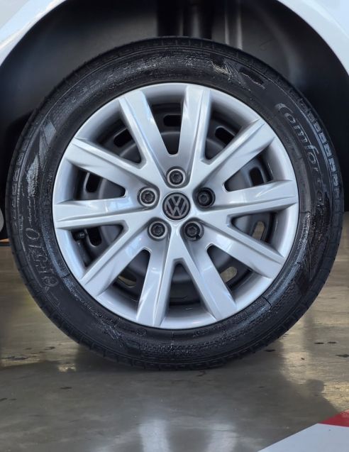 Volkswagen FOX 1.0 MPI TRENDLINE 12V FLEX 4P MANUAL 2016/2016 CASTELLAN E TOMAZONI MOTORS CAXIAS DO SUL / Carros no Vale Volkswagen FOX 1.0 MPI TRENDLINE 12V FLEX 4P MANUAL 2016/2016 CASTELLAN E TOMAZONI MOTORS CAXIAS DO SUL / Carros no Vale