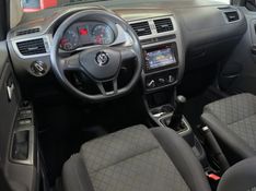Volkswagen FOX 1.0 MPI TRENDLINE 12V FLEX 4P MANUAL 2016/2016 CASTELLAN E TOMAZONI MOTORS CAXIAS DO SUL / Carros no Vale