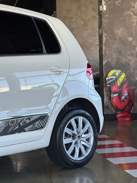 Volkswagen FOX 1.0 MPI TRENDLINE 12V FLEX 4P MANUAL 2016/2016 CASTELLAN E TOMAZONI MOTORS CAXIAS DO SUL / Carros no Vale Volkswagen FOX 1.0 MPI TRENDLINE 12V FLEX 4P MANUAL 2016/2016 CASTELLAN E TOMAZONI MOTORS CAXIAS DO SUL / Carros no Vale