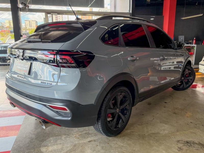 Volkswagen NIVUS 1.0 200 TSI TOTAL FLEX HIGHLINE AUTOMÁTICO 2023/2024 CASTELLAN E TOMAZONI MOTORS CAXIAS DO SUL / Carros no Vale