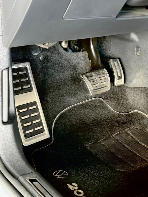 Volkswagen NIVUS 1.0 200 TSI TOTAL FLEX HIGHLINE AUTOMÁTICO 2023/2024 CASTELLAN E TOMAZONI MOTORS CAXIAS DO SUL / Carros no Vale