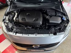 Volvo V60 2.0 T5 MOMENTUM TURBO GASOLINA 4P AUTOMÁTICO 2016/2016 CASTELLAN E TOMAZONI MOTORS CAXIAS DO SUL / Carros no Vale