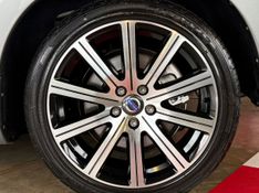 Volvo V60 2.0 T5 MOMENTUM TURBO GASOLINA 4P AUTOMÁTICO 2016/2016 CASTELLAN E TOMAZONI MOTORS CAXIAS DO SUL / Carros no Vale