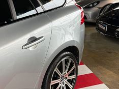 Volvo V60 2.0 T5 MOMENTUM TURBO GASOLINA 4P AUTOMÁTICO 2016/2016 CASTELLAN E TOMAZONI MOTORS CAXIAS DO SUL / Carros no Vale
