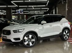 Volvo XC40 2.0 T5 GASOLINA MOMENTUM AWD GEARTRONIC 2020/2020 CASTELLAN E TOMAZONI MOTORS CAXIAS DO SUL / Carros no Vale