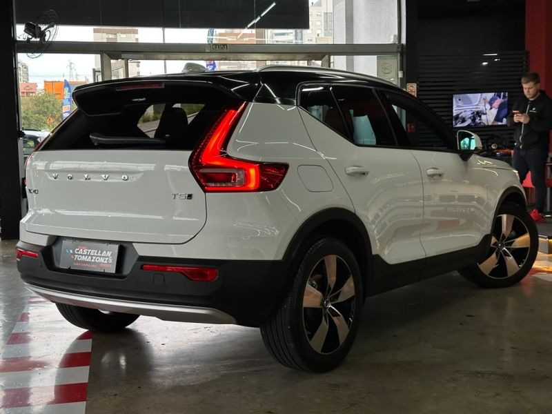 Volvo XC40 2.0 T5 GASOLINA MOMENTUM AWD GEARTRONIC 2020/2020 CASTELLAN E TOMAZONI MOTORS CAXIAS DO SUL / Carros no Vale Volvo XC40 2.0 T5 GASOLINA MOMENTUM AWD GEARTRONIC 2020/2020 CASTELLAN E TOMAZONI MOTORS CAXIAS DO SUL / Carros no Vale