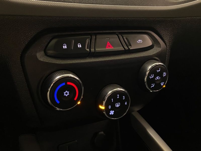 Chevrolet ONIX 1.0 MPFI LT 8V FLEX 4P MANUAL 2019/2019 DRSUL SEMINOVOS CAXIAS DO SUL – LAJEADO – SANTA CRUZ DO SUL / Carros no Vale