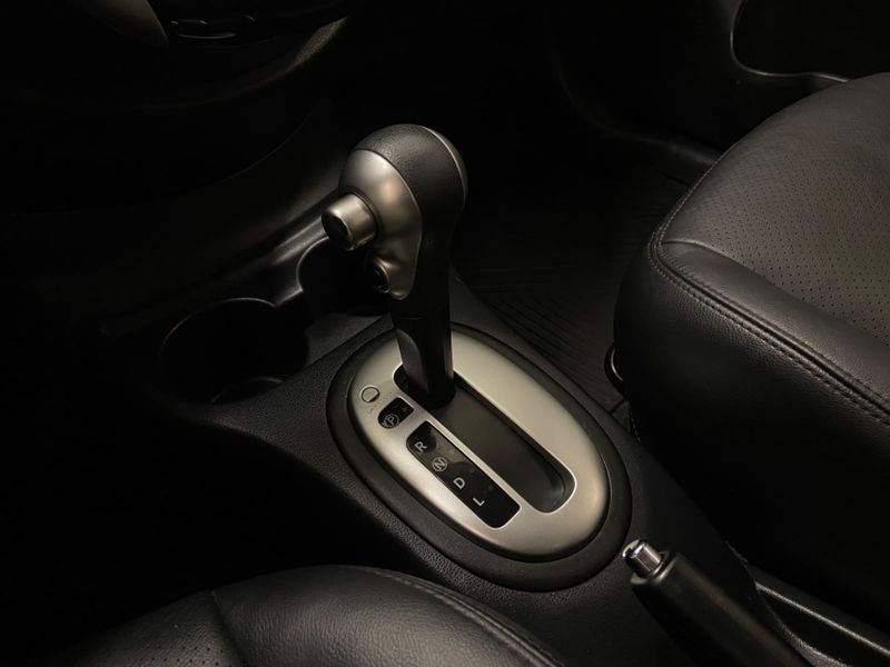 Nissan VERSA 1.6 16V FLEX SL 4P XTRONIC 2017/2018 DRSUL SEMINOVOS CAXIAS DO SUL – LAJEADO – SANTA CRUZ DO SUL / Carros no Vale