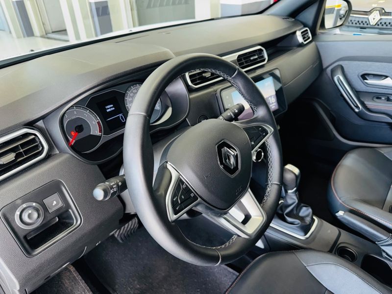 Renault DUSTER 1.3 TCE FLEX ICONIC PLUS X-TRONIC 2025/2026 DRSUL SEMINOVOS CAXIAS DO SUL – LAJEADO – SANTA CRUZ DO SUL / Carros no Vale