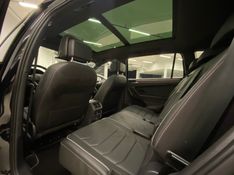 Volkswagen TIGUAN 2.0 300 TSI GASOLINA ALLSPACE R-LINE AUTOMÁTICO 2023/2024 DRSUL SEMINOVOS CAXIAS DO SUL – LAJEADO – SANTA CRUZ DO SUL / Carros no Vale