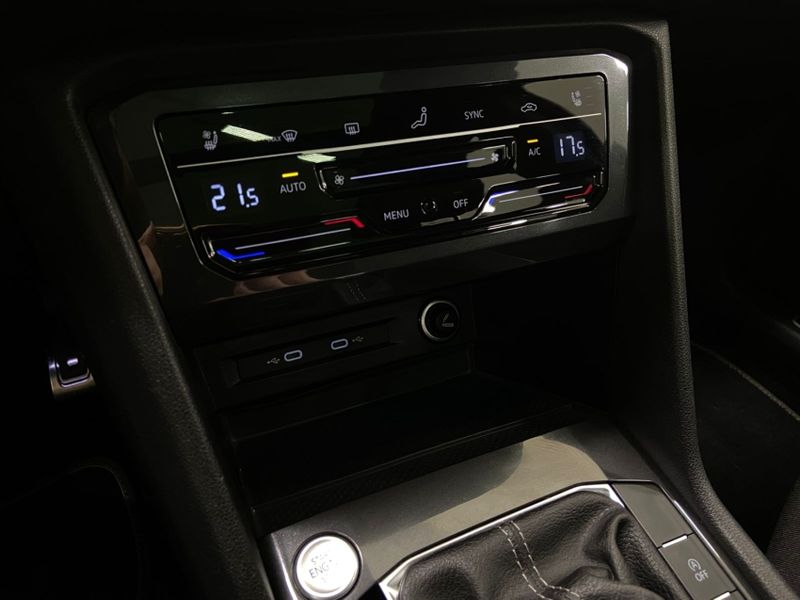 Volkswagen TIGUAN 2.0 300 TSI GASOLINA ALLSPACE R-LINE AUTOMÁTICO 2023/2024 DRSUL SEMINOVOS CAXIAS DO SUL – LAJEADO – SANTA CRUZ DO SUL / Carros no Vale Volkswagen TIGUAN 2.0 300 TSI GASOLINA ALLSPACE R-LINE AUTOMÁTICO 2023/2024 DRSUL SEMINOVOS CAXIAS DO SUL – LAJEADO – SANTA CRUZ DO SUL / Carros no Vale