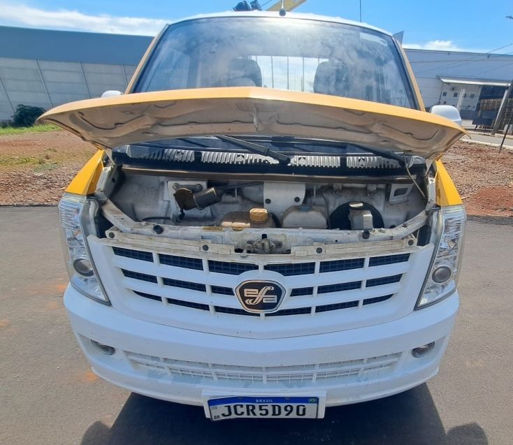Effa V21 1.3 16V GASOLINA CS MANUAL 2023/2024 CAMINHÕES & CAMIONETAS PASSO FUNDO / Carros no Vale Effa V21 1.3 16V GASOLINA CS MANUAL 2023/2024 CAMINHÕES & CAMIONETAS PASSO FUNDO / Carros no Vale