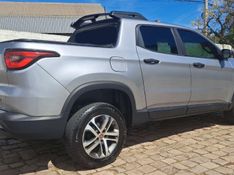 Fiat TORO 1.3 TURBO 270 FLEX ENDURANCE AT6 2021/2022 CAMINHÕES & CAMIONETAS PASSO FUNDO / Carros no Vale