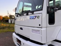 Ford Cargo 1517 Turbo Munck 2005/2005 CAMINHÕES & CAMIONETAS PASSO FUNDO / Carros no Vale