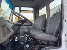 Ford Cargo 1517 Turbo Munck 2005/2005 CAMINHÕES & CAMIONETAS PASSO FUNDO / Carros no Vale