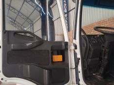 Iveco Eurotech MP 450-E37 2p 6×2 2004/2004 CAMINHÕES & CAMIONETAS PASSO FUNDO / Carros no Vale