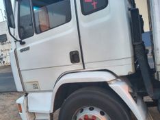 Mercedes-Benz 1720 MB 1720 3-Eixos Baú 2003/2003 CAMINHÕES & CAMIONETAS PASSO FUNDO / Carros no Vale