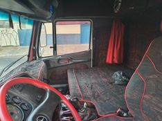 Mercedes-Benz 1720 MB 1720 3-Eixos Baú 2003/2003 CAMINHÕES & CAMIONETAS PASSO FUNDO / Carros no Vale