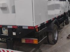 Mercedes-Benz Accelo 815 Chassi 2017/2018 CAMINHÕES & CAMIONETAS PASSO FUNDO / Carros no Vale