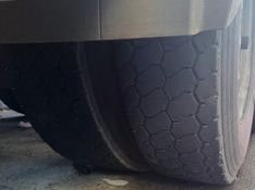 Mercedes-Benz Axor 2644 S/LS 6×4 2013/2013 CAMINHÕES & CAMIONETAS PASSO FUNDO / Carros no Vale
