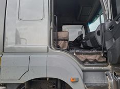 Mercedes-Benz Axor 2644 S/LS 6×4 2013/2013 CAMINHÕES & CAMIONETAS PASSO FUNDO / Carros no Vale