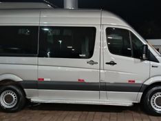 Mercedes-Benz SPRINTER 2.2 415 CDI VAN 16 LUGARES TETO ALTO 16V BI-TURBO DIESEL MANUAL 2013/2013 CAMINHÕES & CAMIONETAS PASSO FUNDO / Carros no Vale